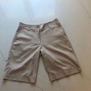 Women's Nike Dry fit Golf Shorts size 4